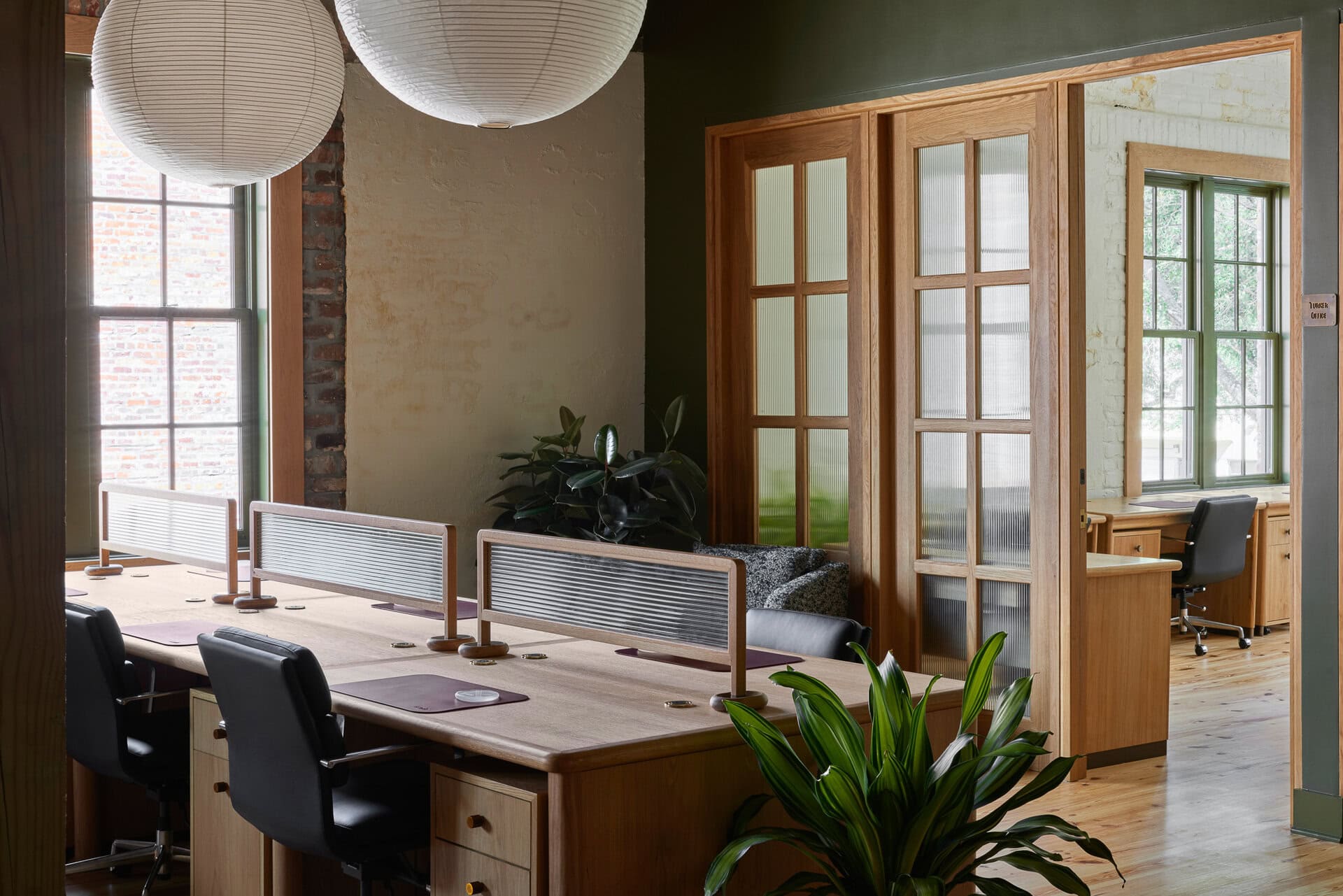 Photo of The Malin's Savannah location